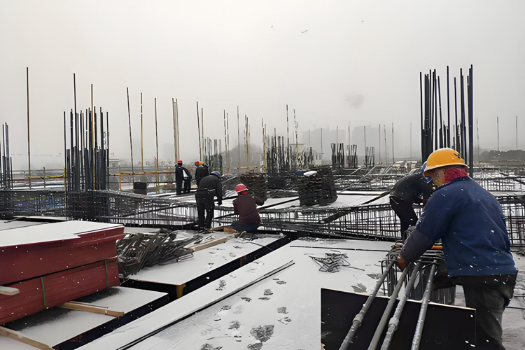 冬季防冻混凝土施工.jpg